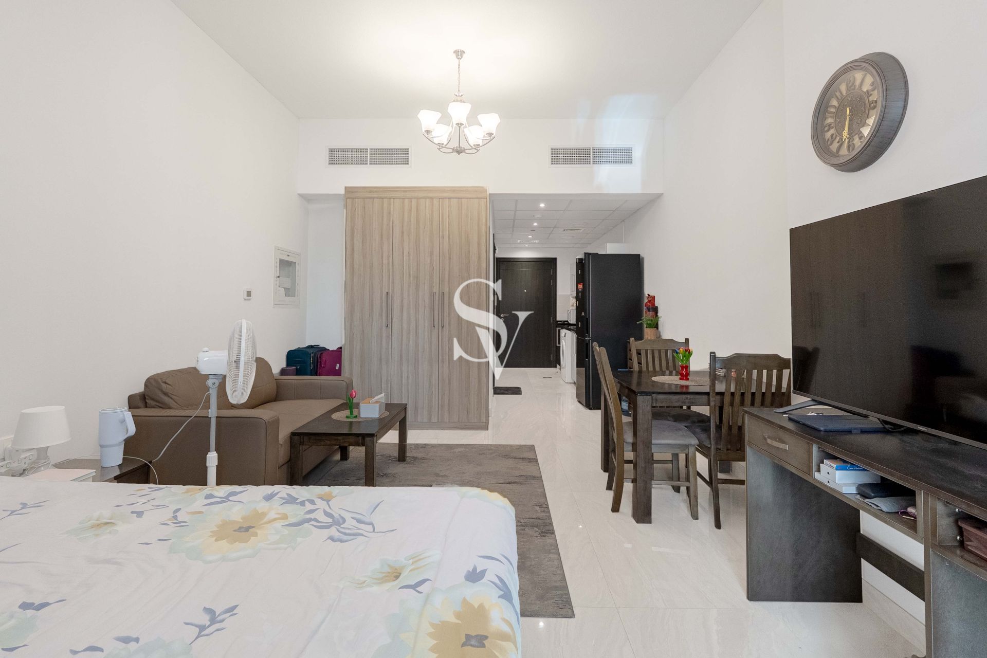 Rented | High Floor | Furnished | Canal View