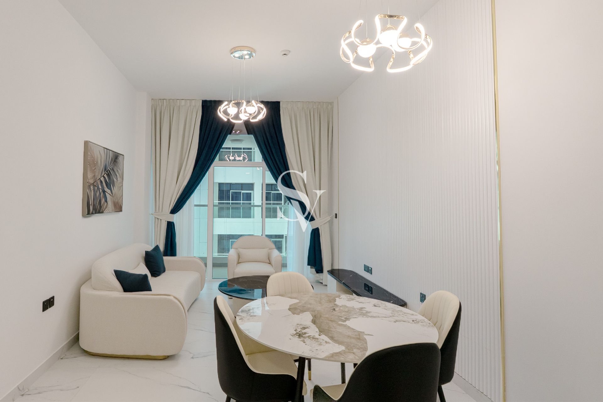 MASSIVE 2BR+POOL | FURNISHED & FITTED -READY