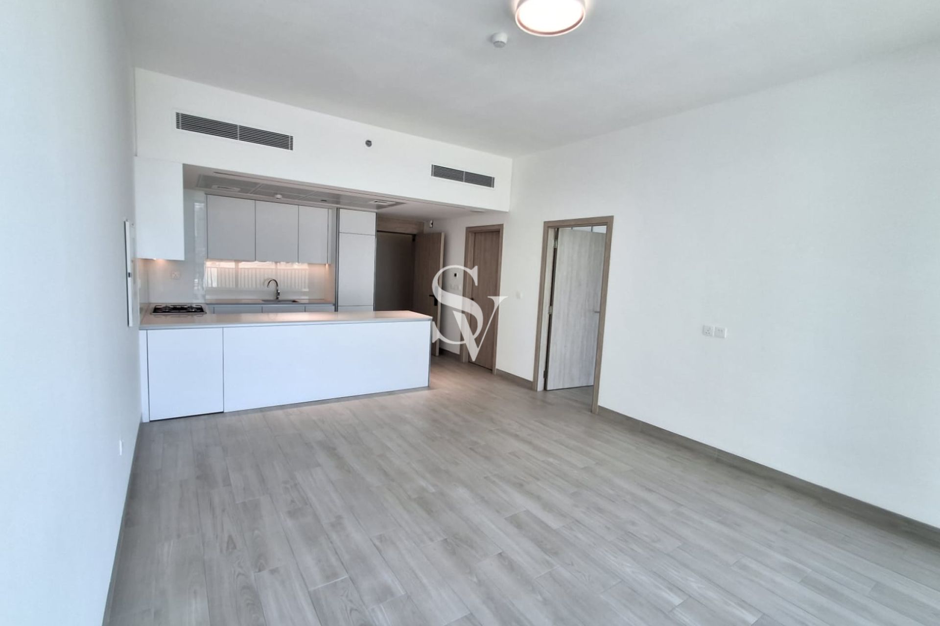 Brand New | Facing Park | Dishwasher | High Floor