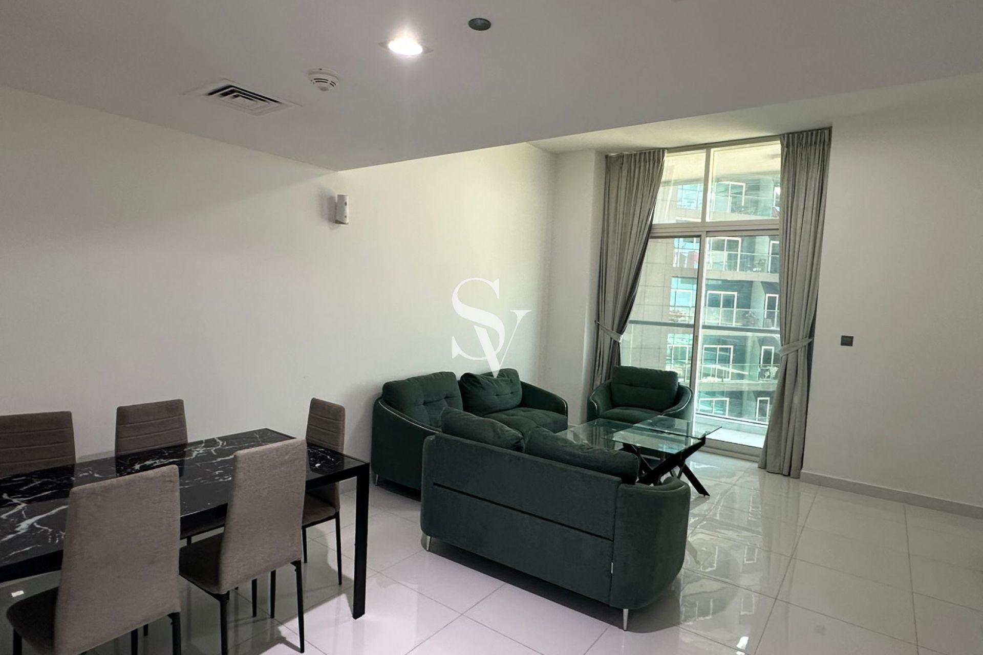 SPACIOUS 1 BED | FAMILY FREINDLY COMMUNITY
