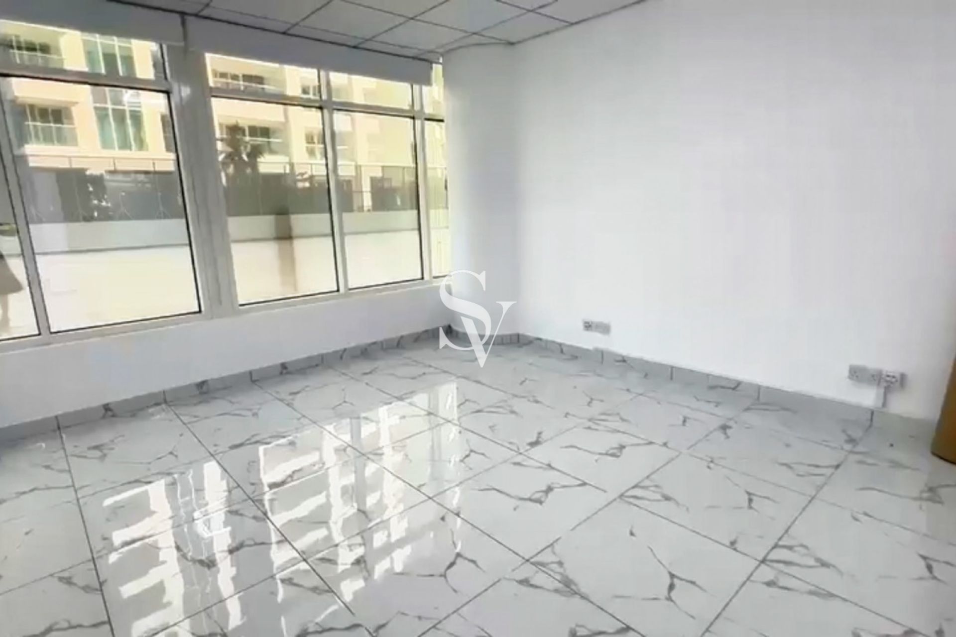Open Space | Low Floor | Burj Khalifa View
