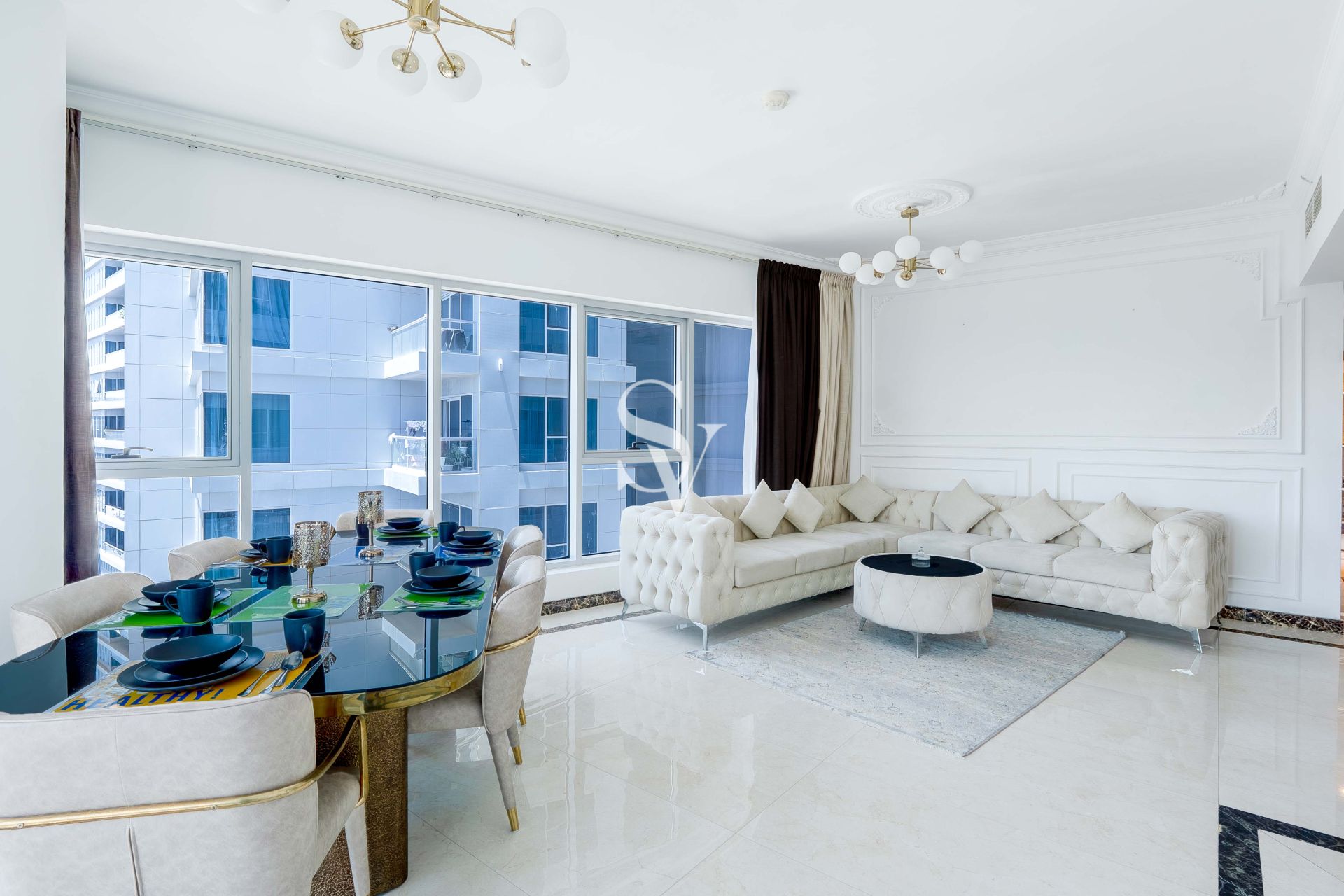 Fully Furnished | Low Floor | Closed Kitchen