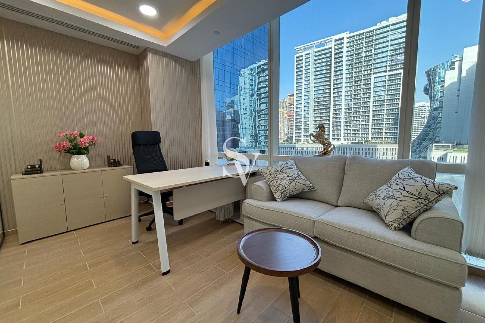 FURNISHED | READY TO MOVE | WITH PARKING