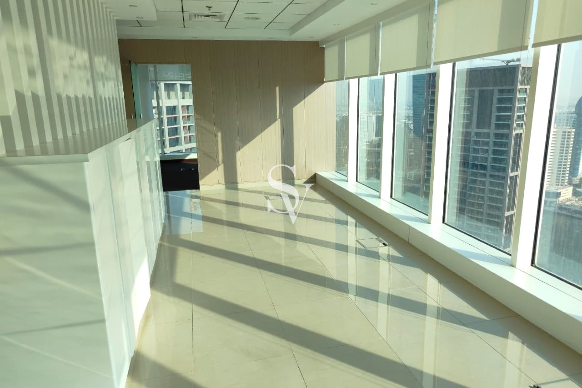 HIGH FLOOR | LUXURY FITTED | PRIME LOCATION