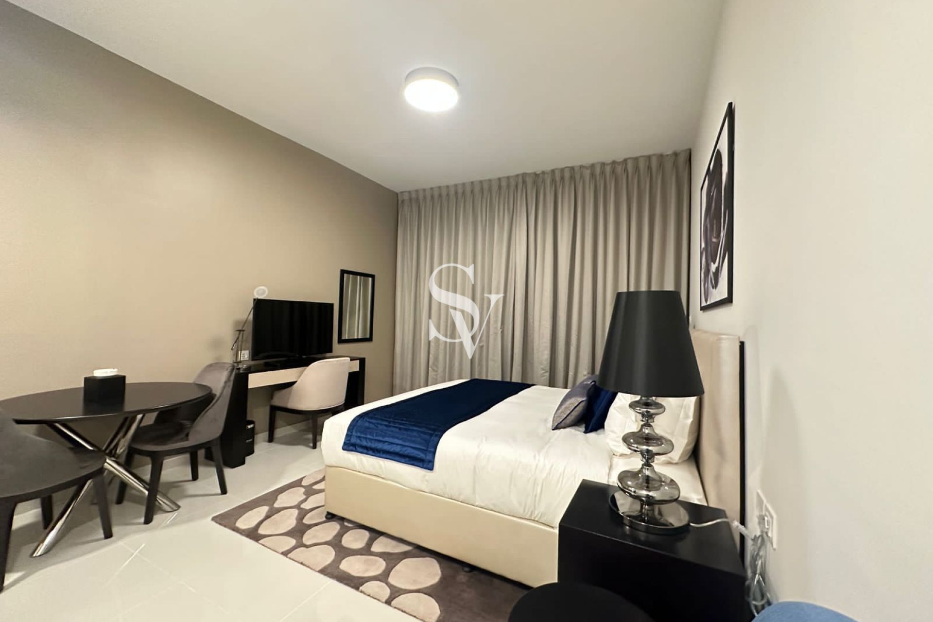 Furnished | Immediately Available | High Floor