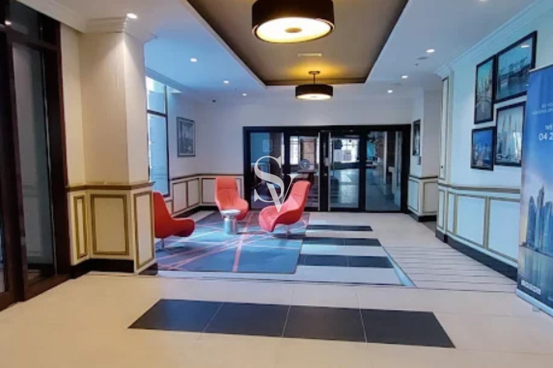 Spacious Fully furnished | in Linclon Park West