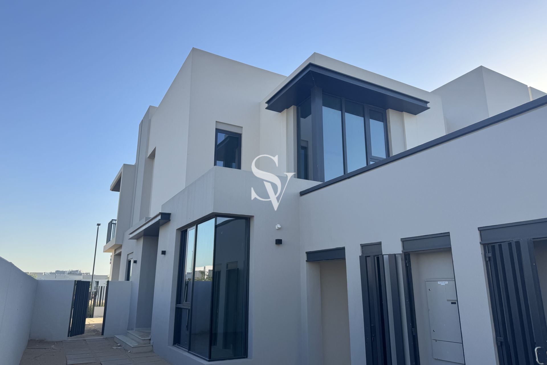 Single Row | Close to Amenities | Handover in June