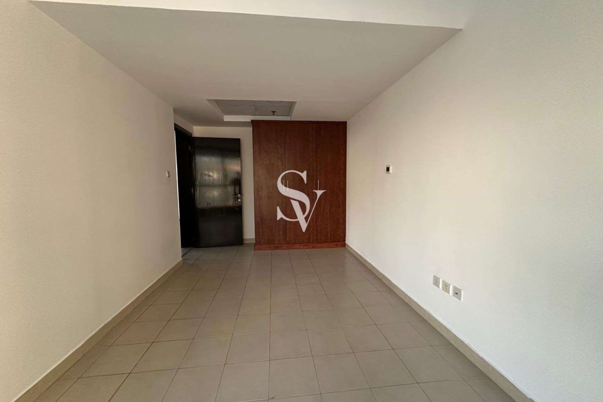 Spacious 1BR | Apartment Escan Marina Towe R
