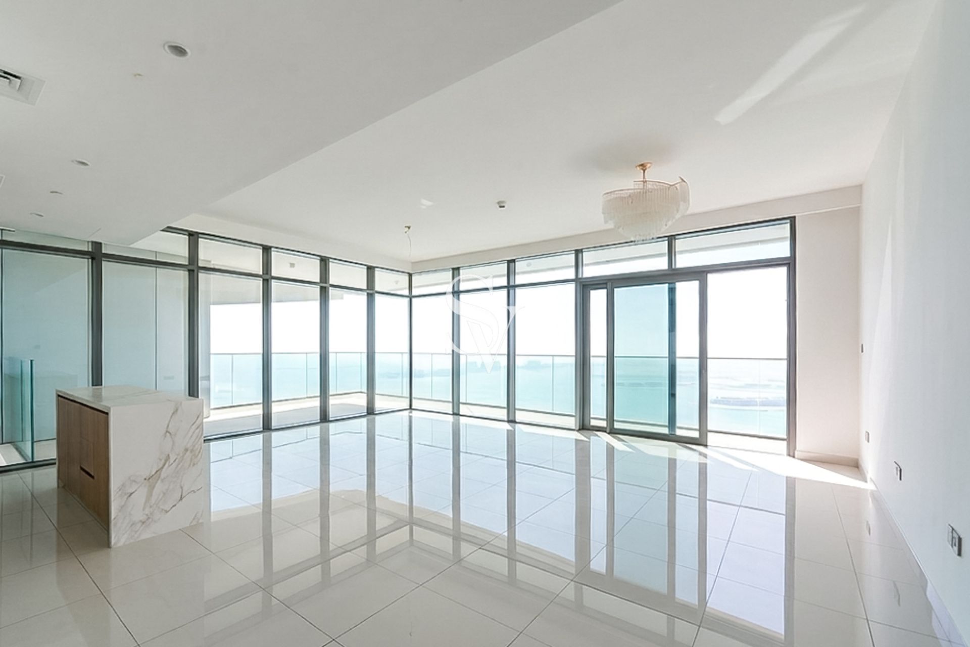 High Floor Corner Unit | Full Palm and Sea view