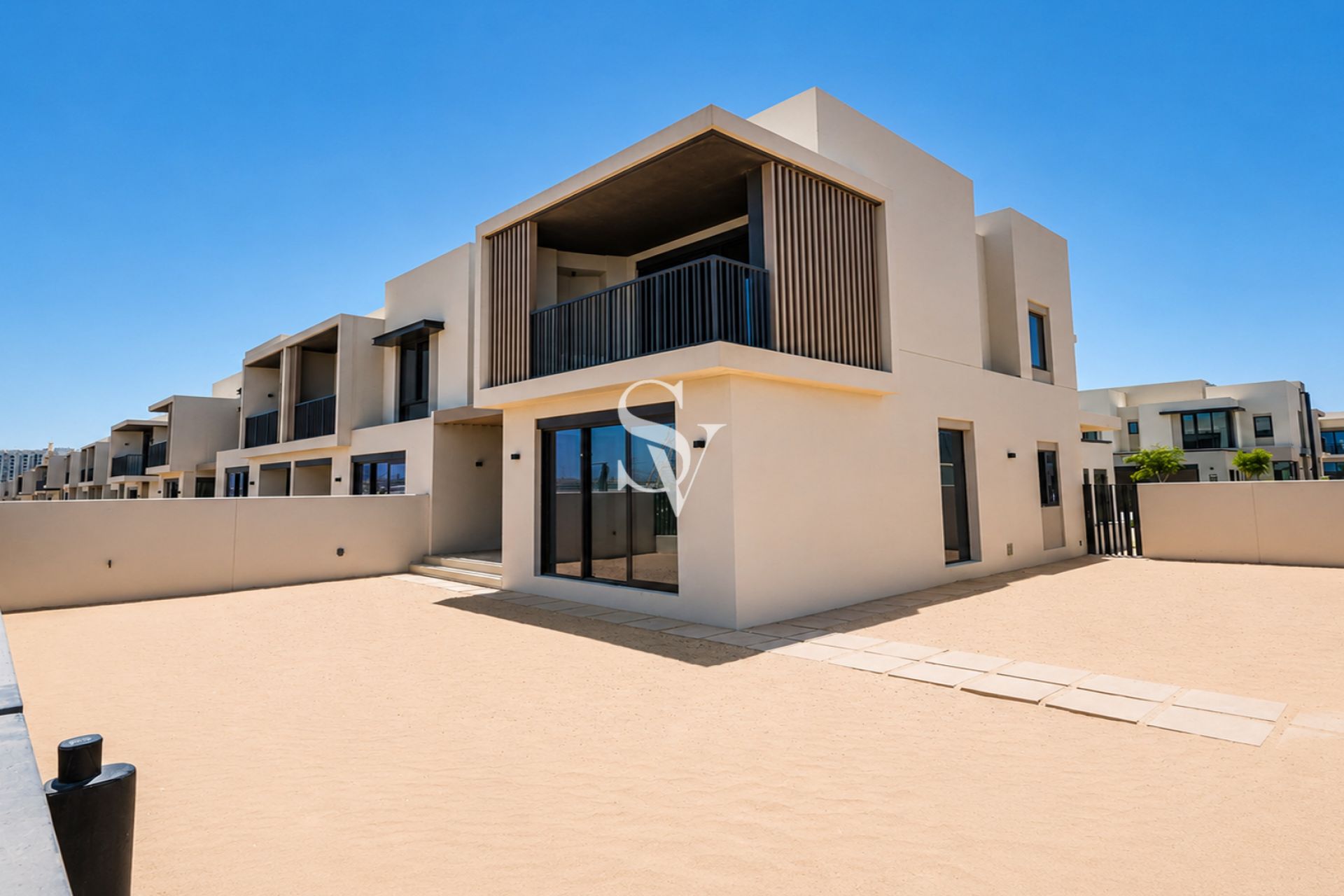 Biggest Corner 4BR +Maid | Close to Amenities,Park