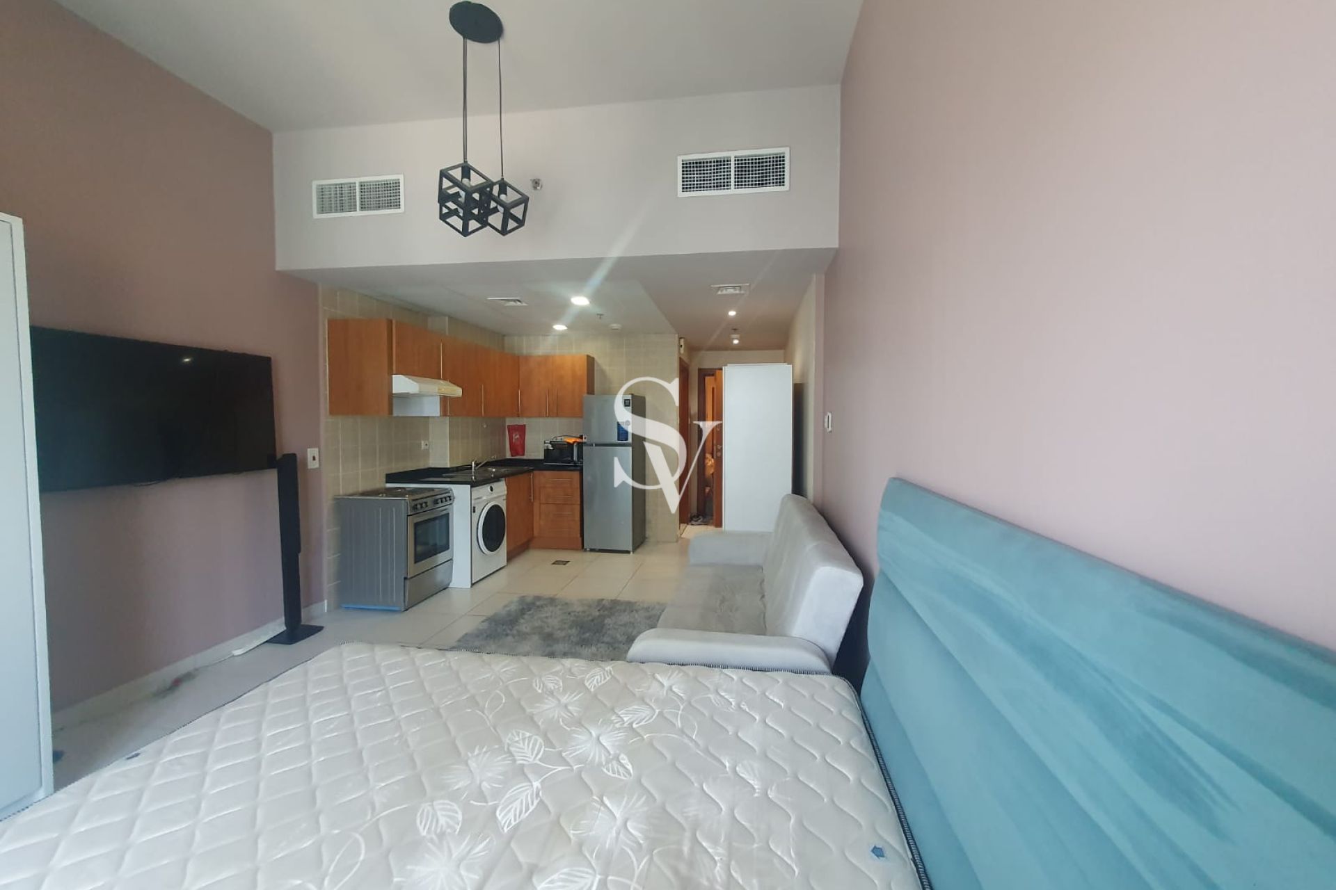 Hot Deal | Furnished | Marina Waterfront Views