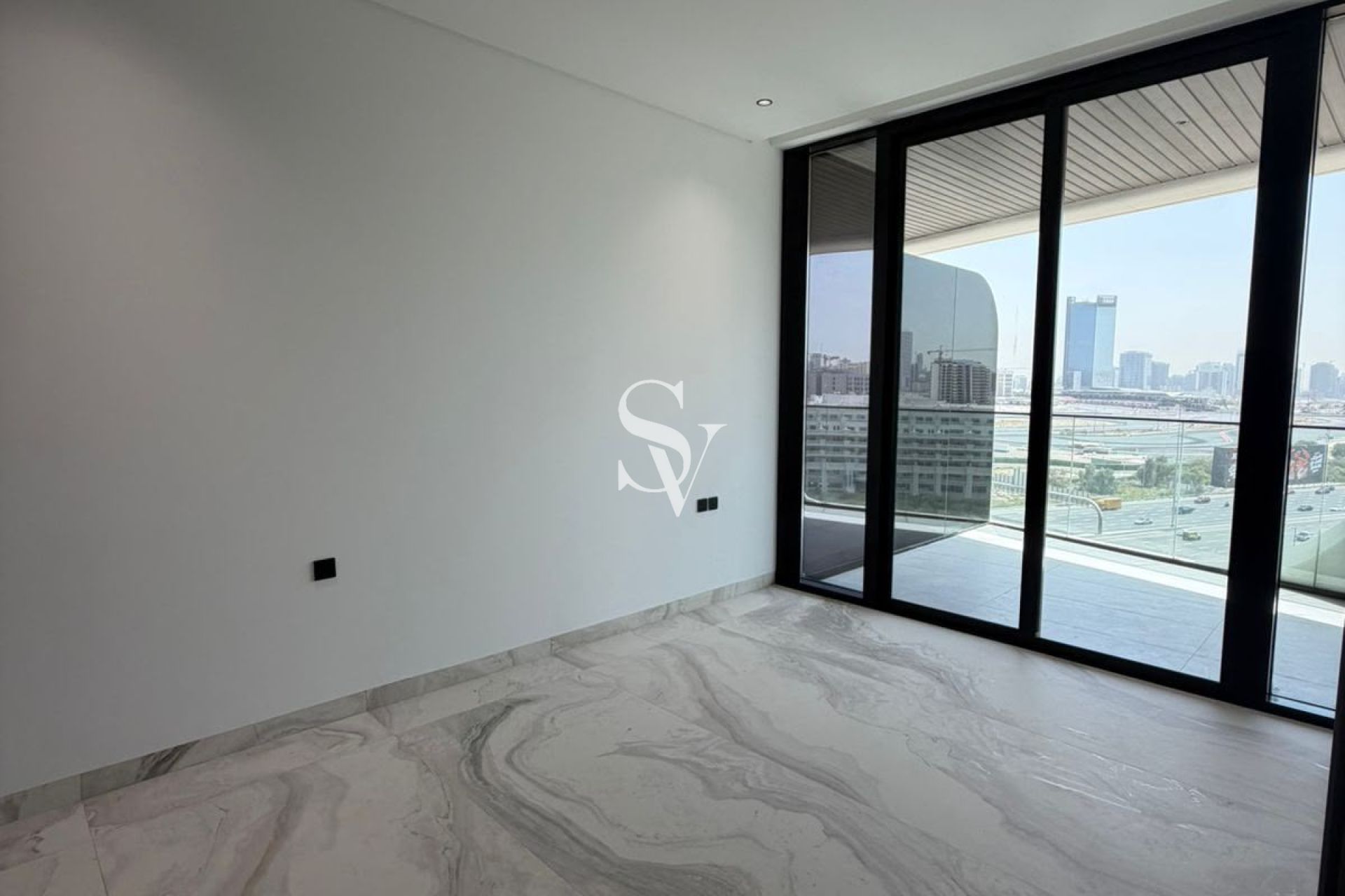 Vacant | Elegant 1BR | Premium Amenities