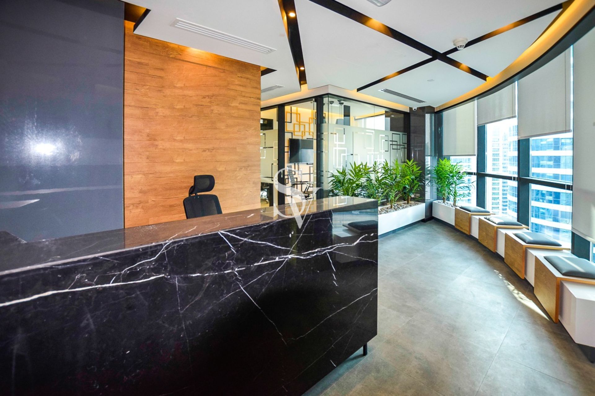 Corner Office | Amazing Views | Close to Metro