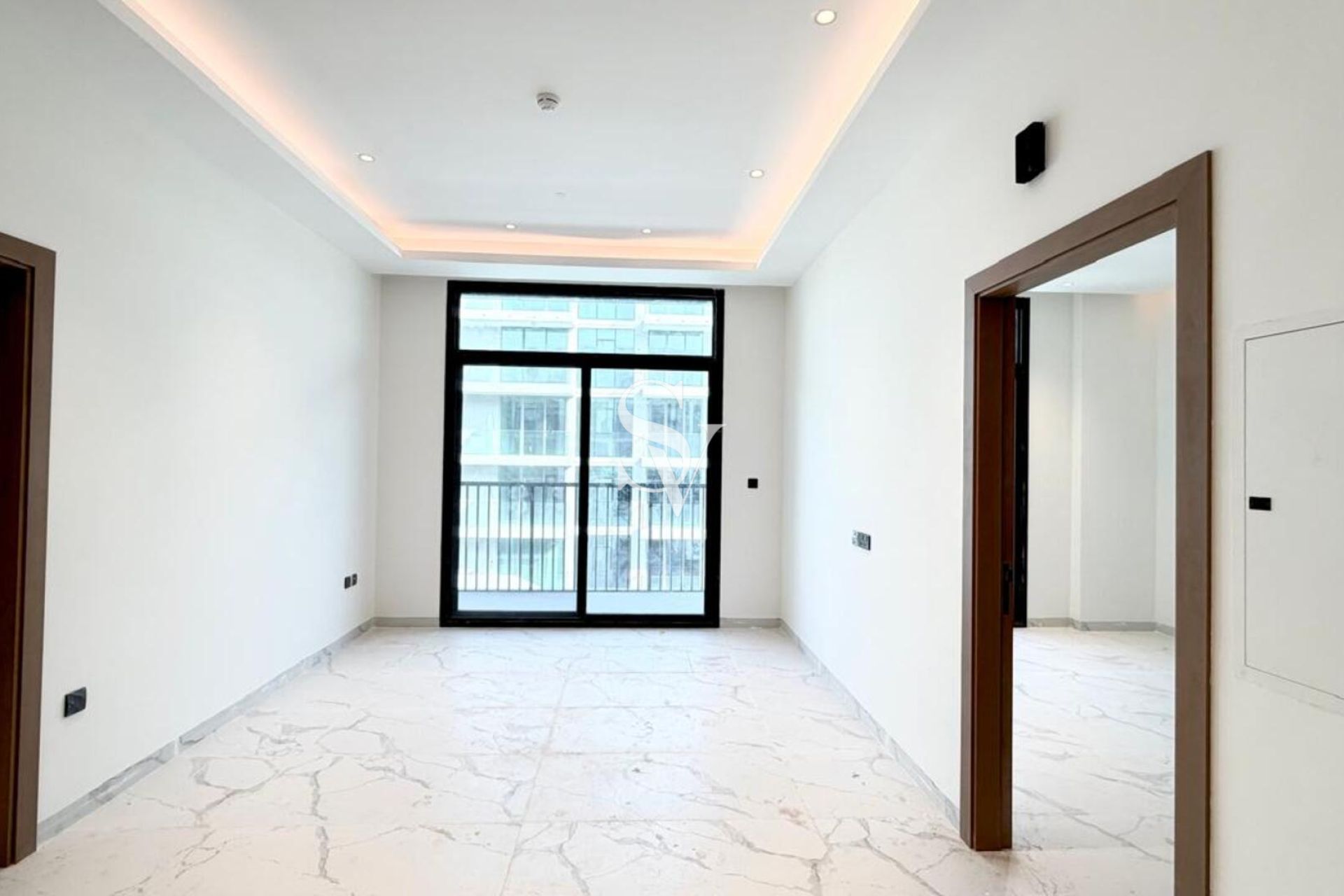 Resale | Chiller-free | Semi-Furnished | 20/80