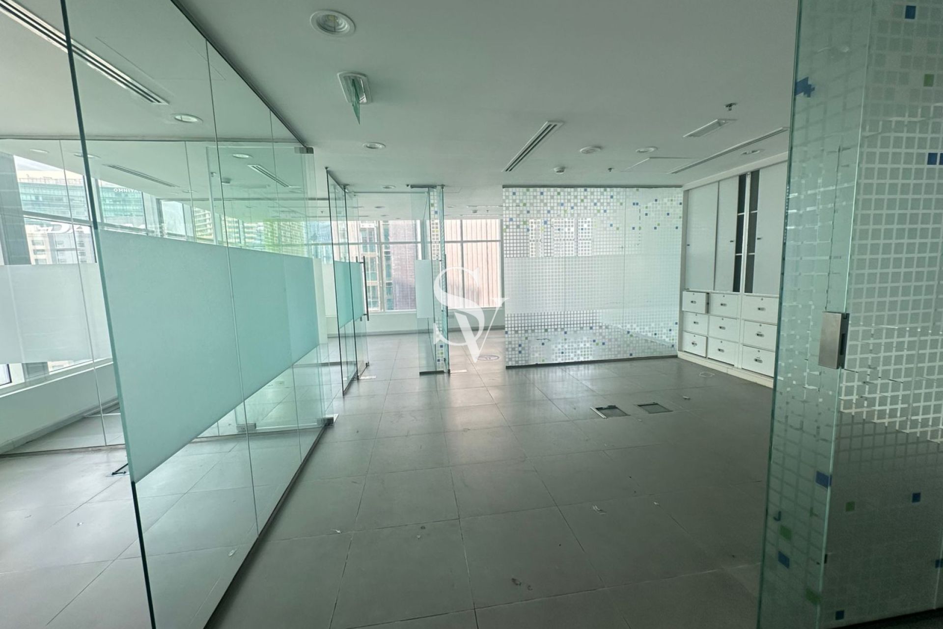 READY TO MOVE | FULLY FITTED | MULTIPLE OPTIONS