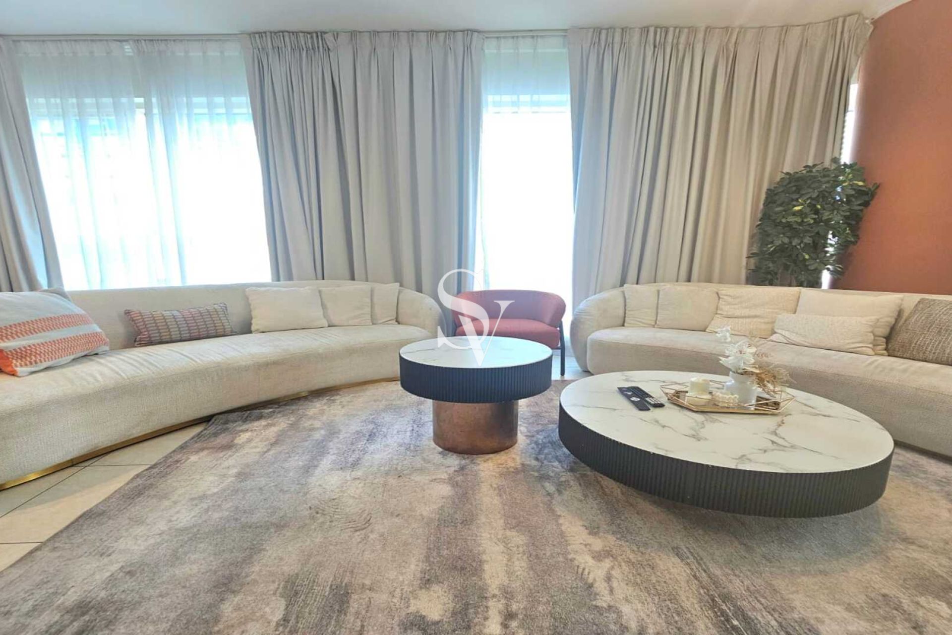 Furnished | Terrace | Storage + Laundry | Spacious