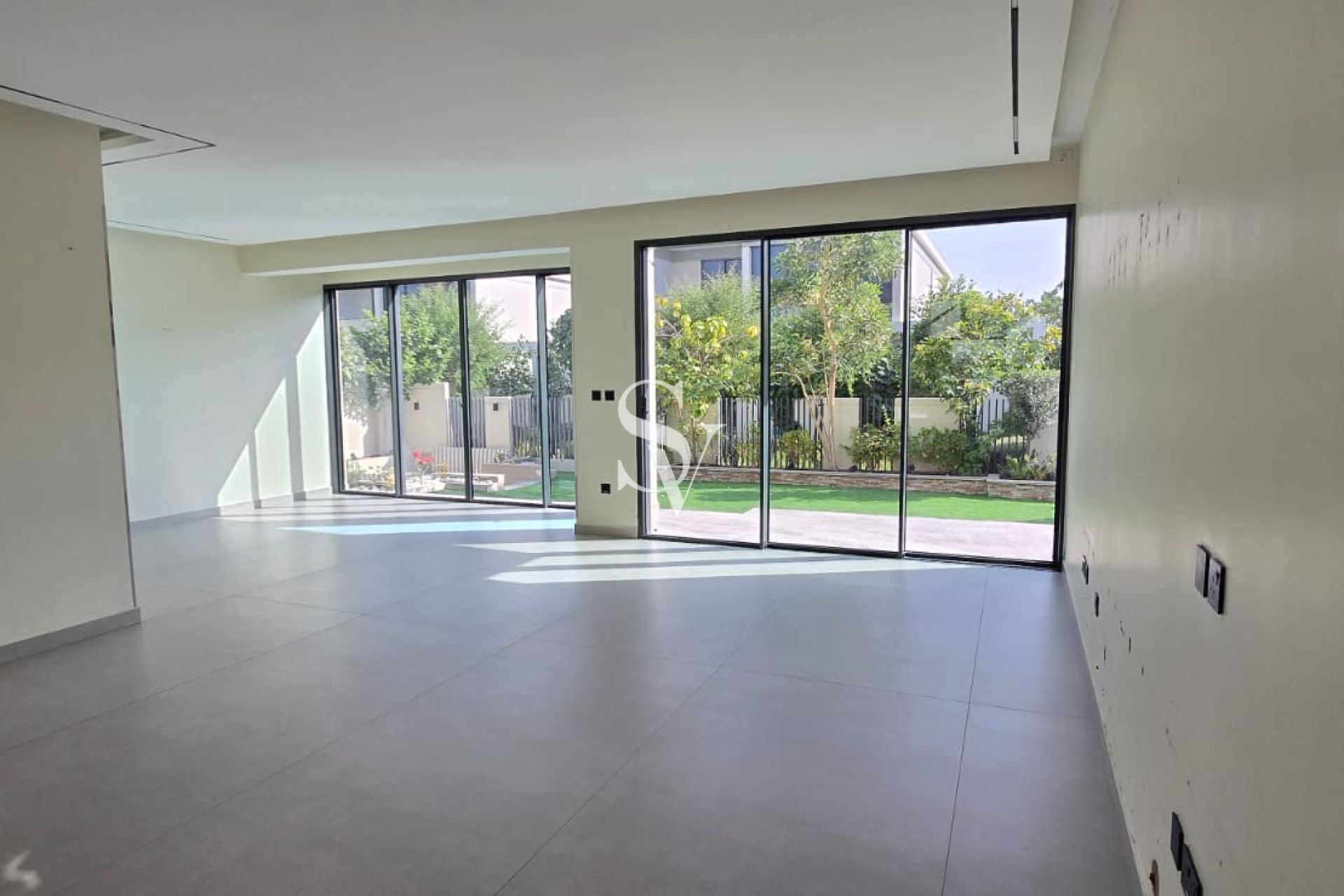 Fully Upgraded & Extended 4BR Villa | Green Belt
