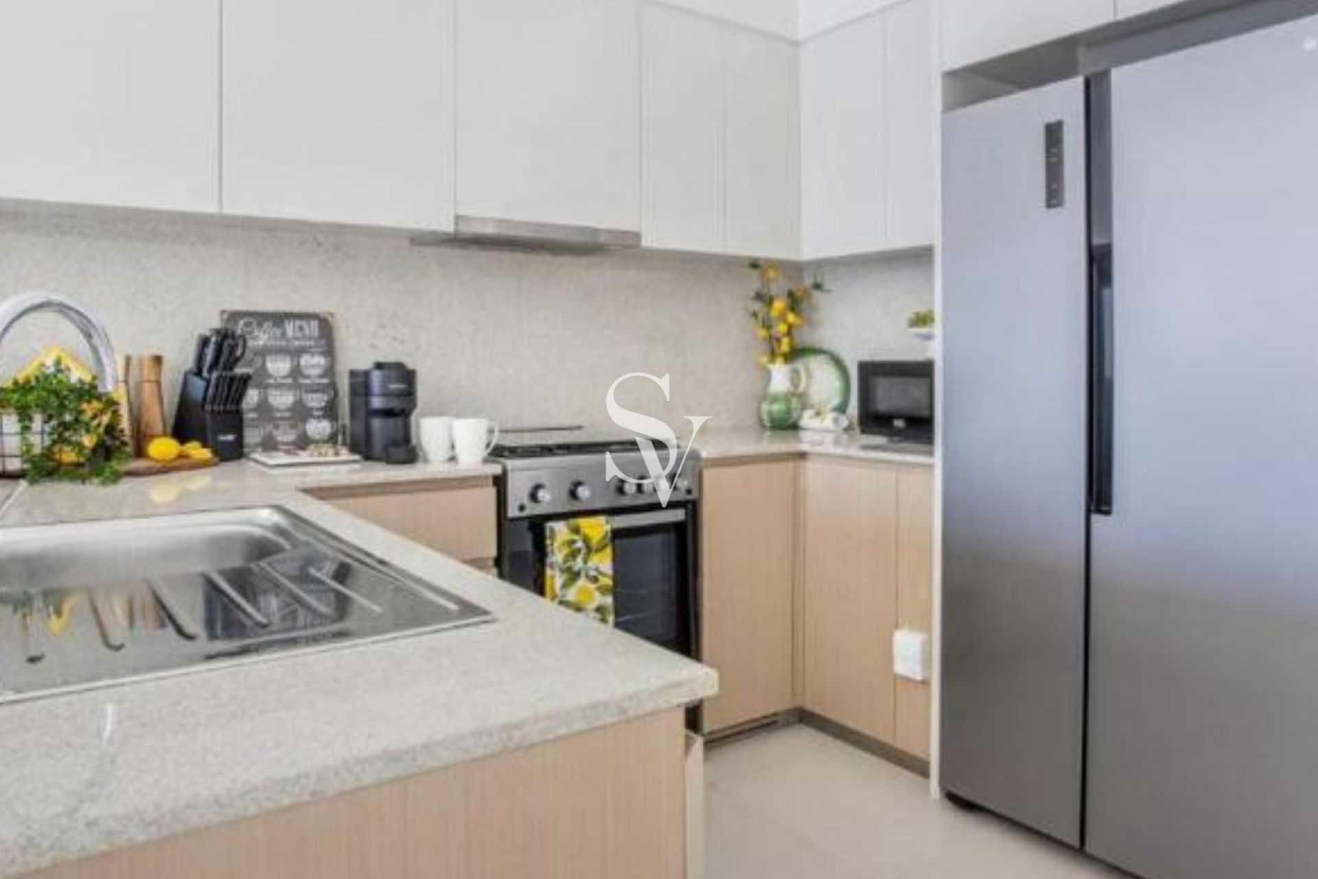 Burj Khalifa View | Fully Furnished 2 BR | Vacant