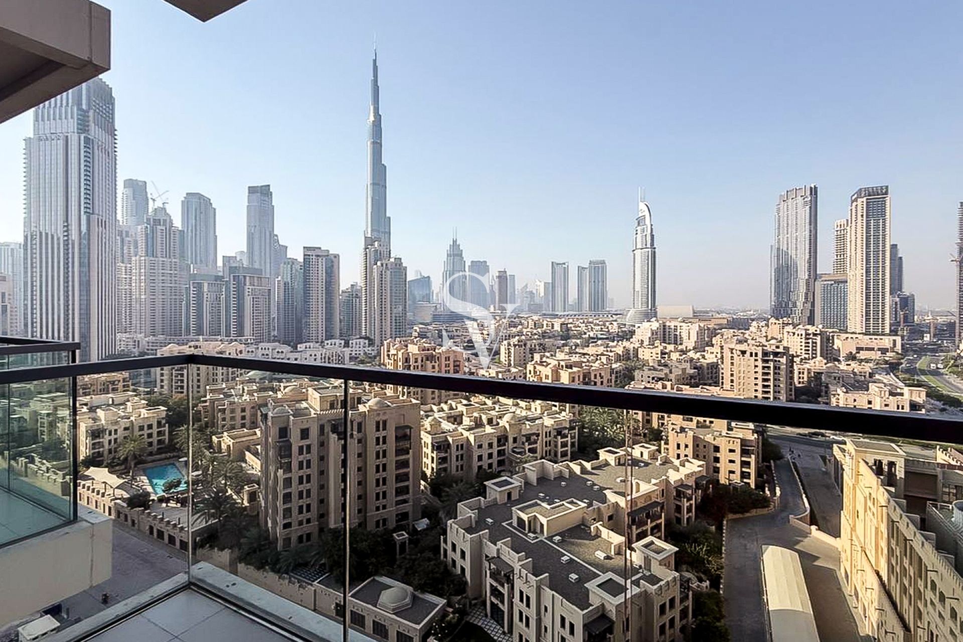 Burj Khalifa View | Maids Room| Huge Layout