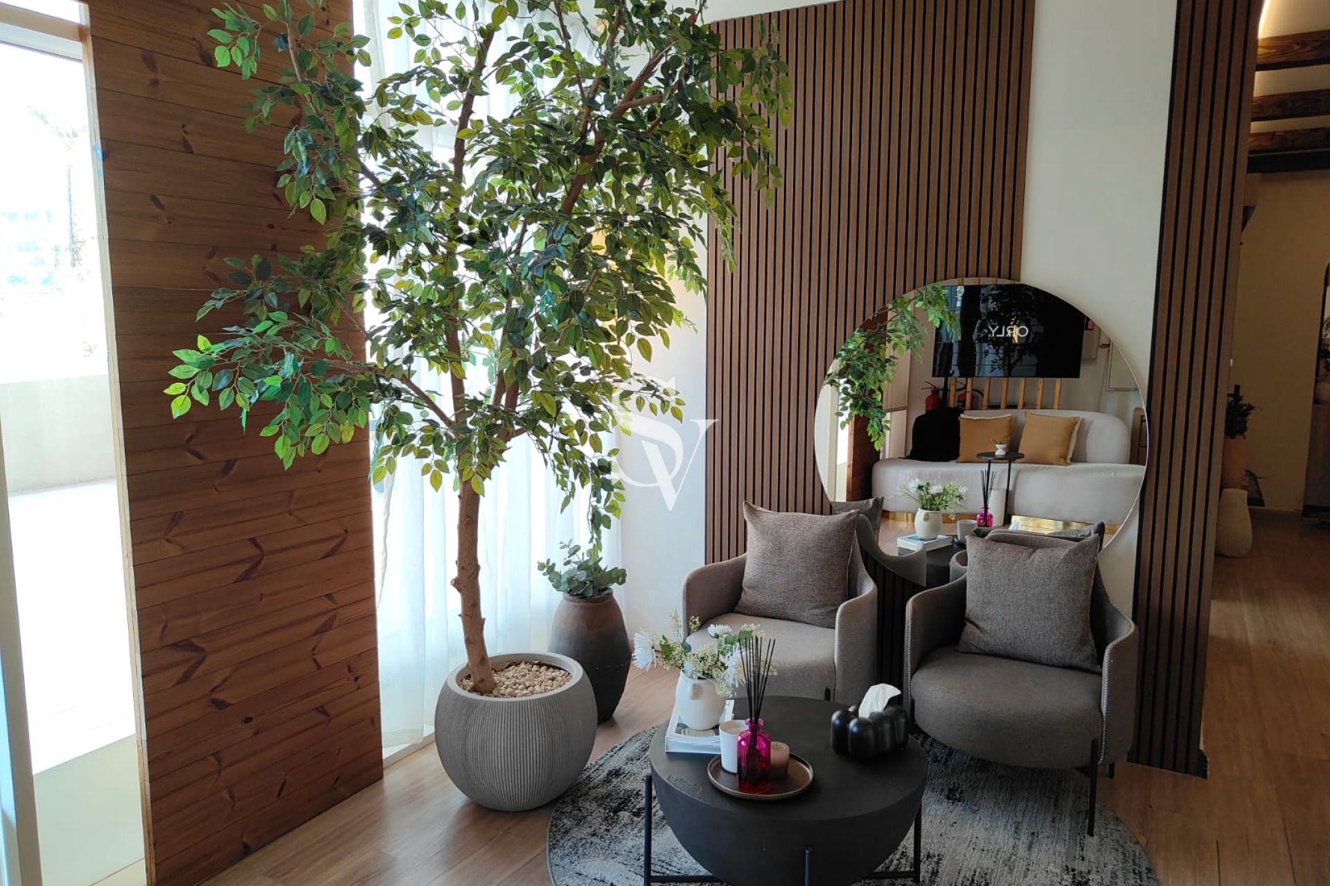 Premium Retail Space | Vacant | Furnished