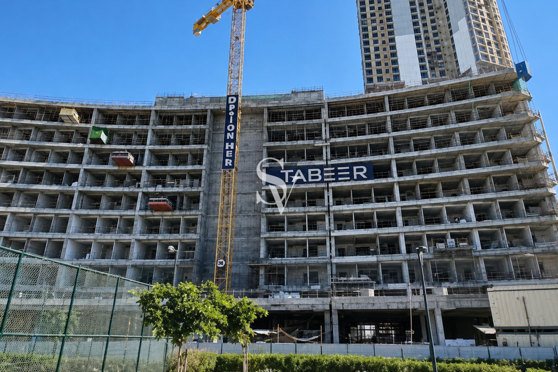 Spacious 1BR | Pool View | Semi Furnished