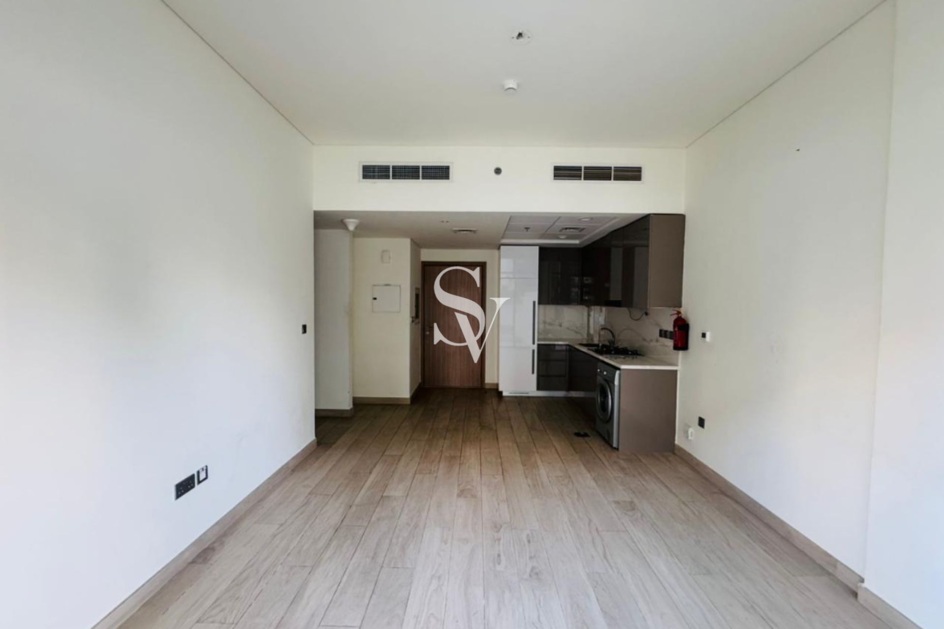 Priced to Sell | Large Layout | High ROI
