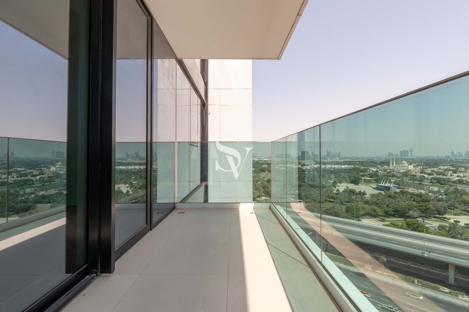 Full Zabeel Park View | Vacant | Next to Metro