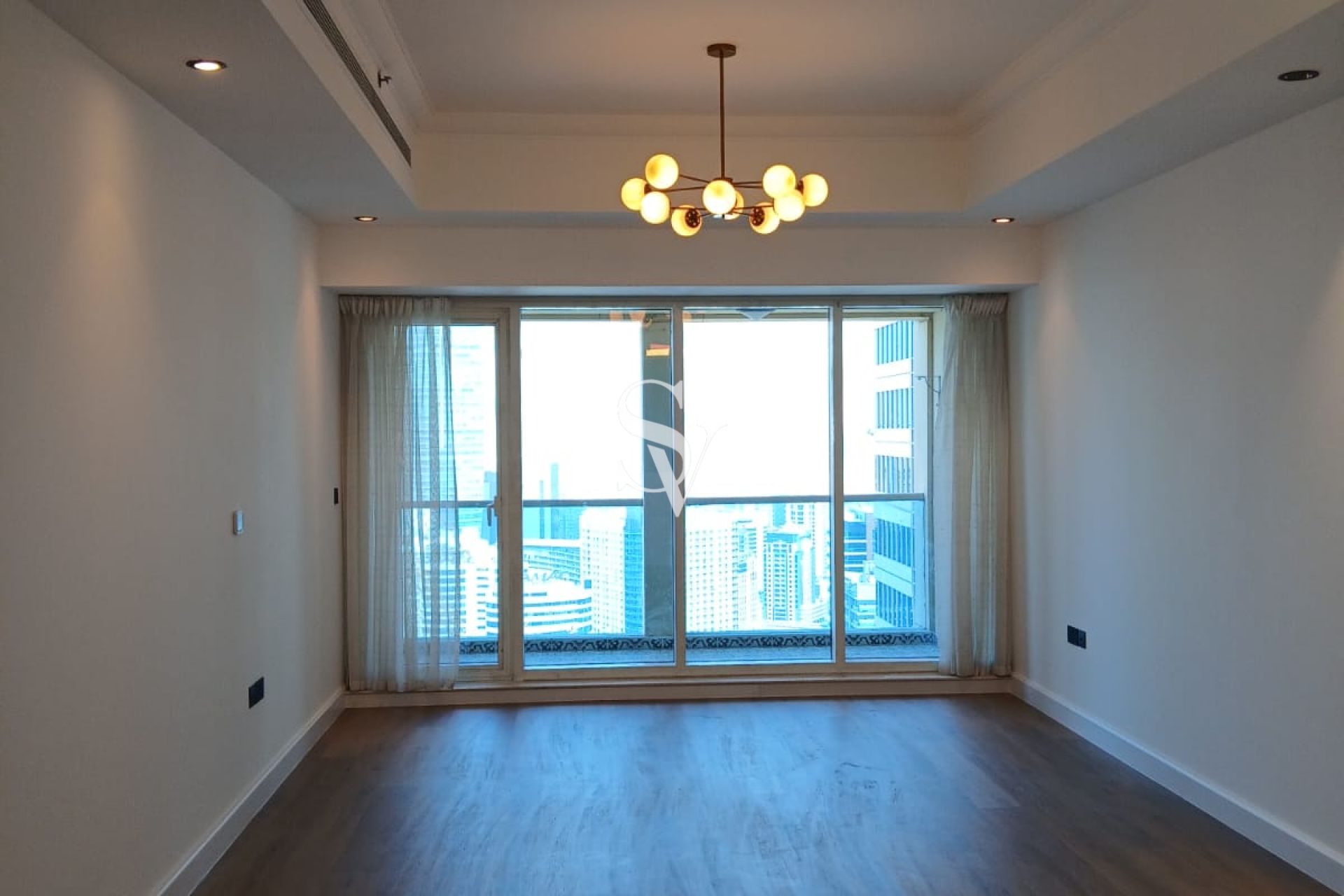 Premium Finishes | Spacious Layout | Canal Views