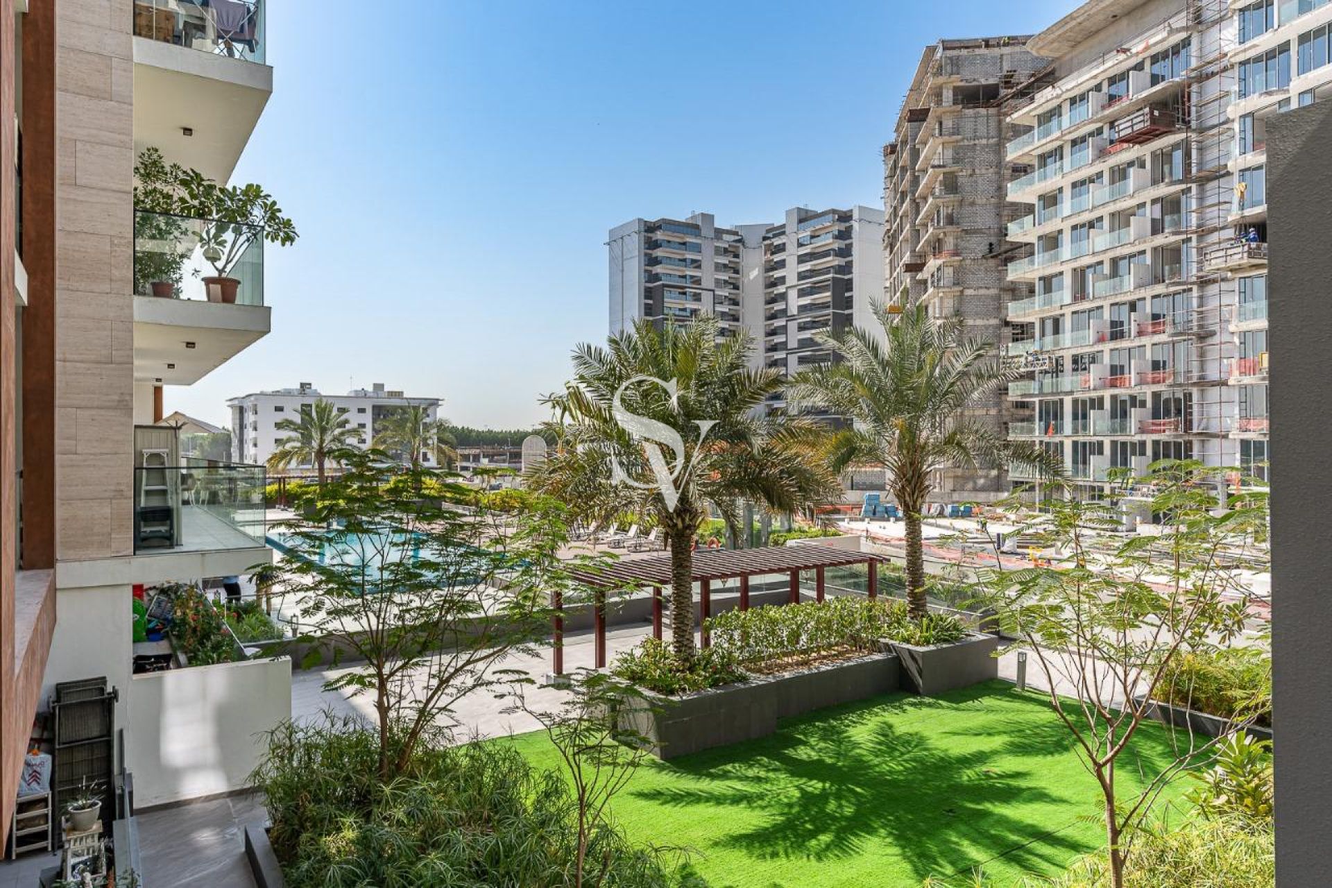 1 BED+STORAGE | AMENITIES VIEW | ELEGANT FURNISHED