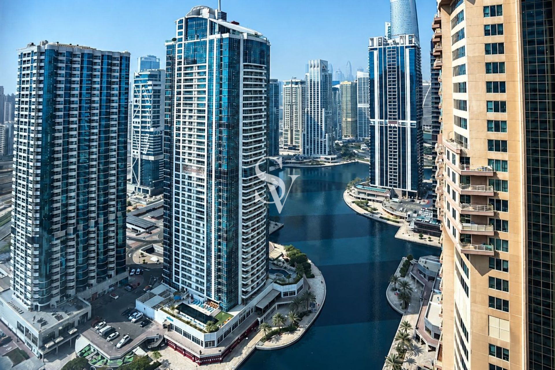 Lake Views | High Floor | Large Layout