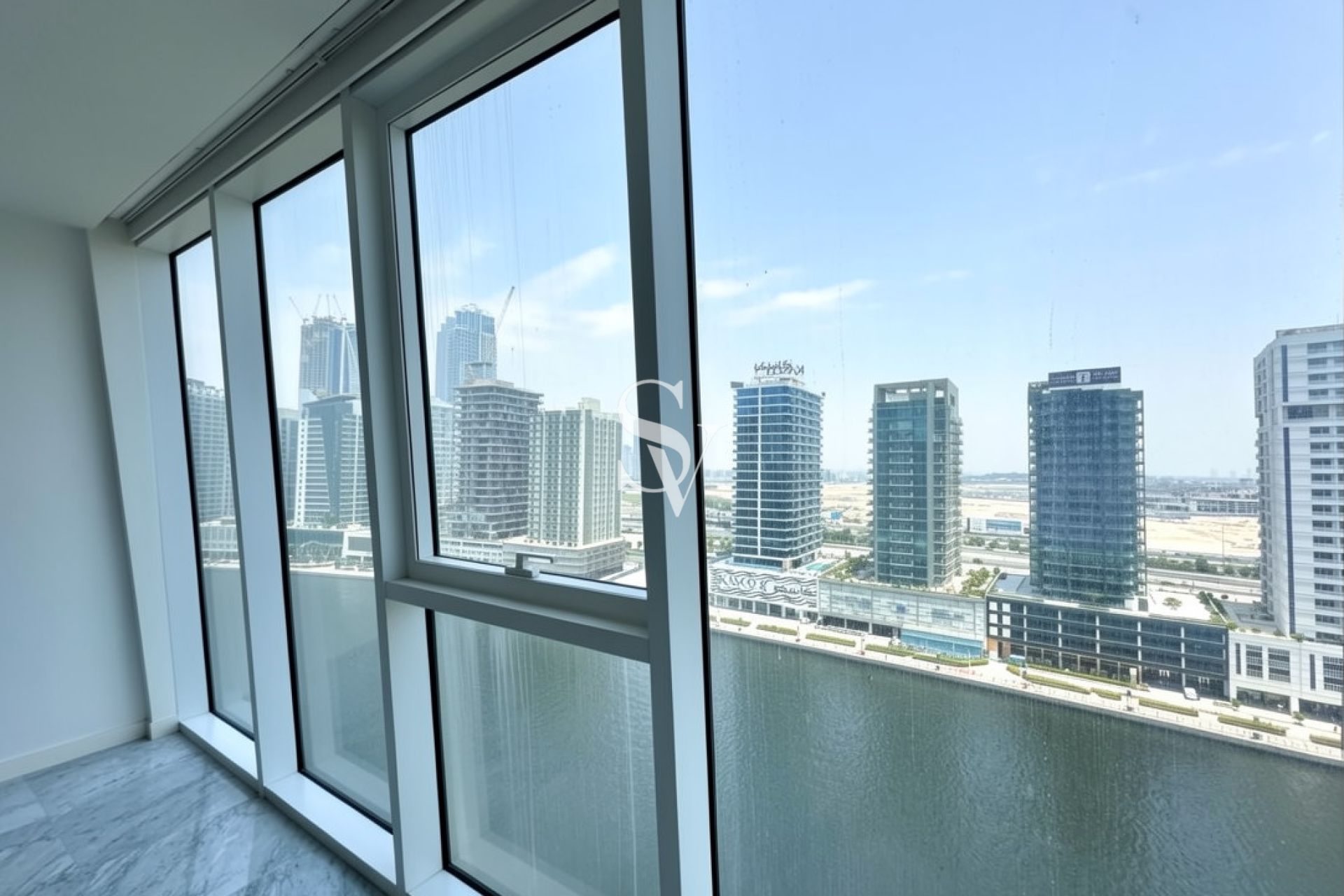 Unfurnished | Canal District | Vacant Now