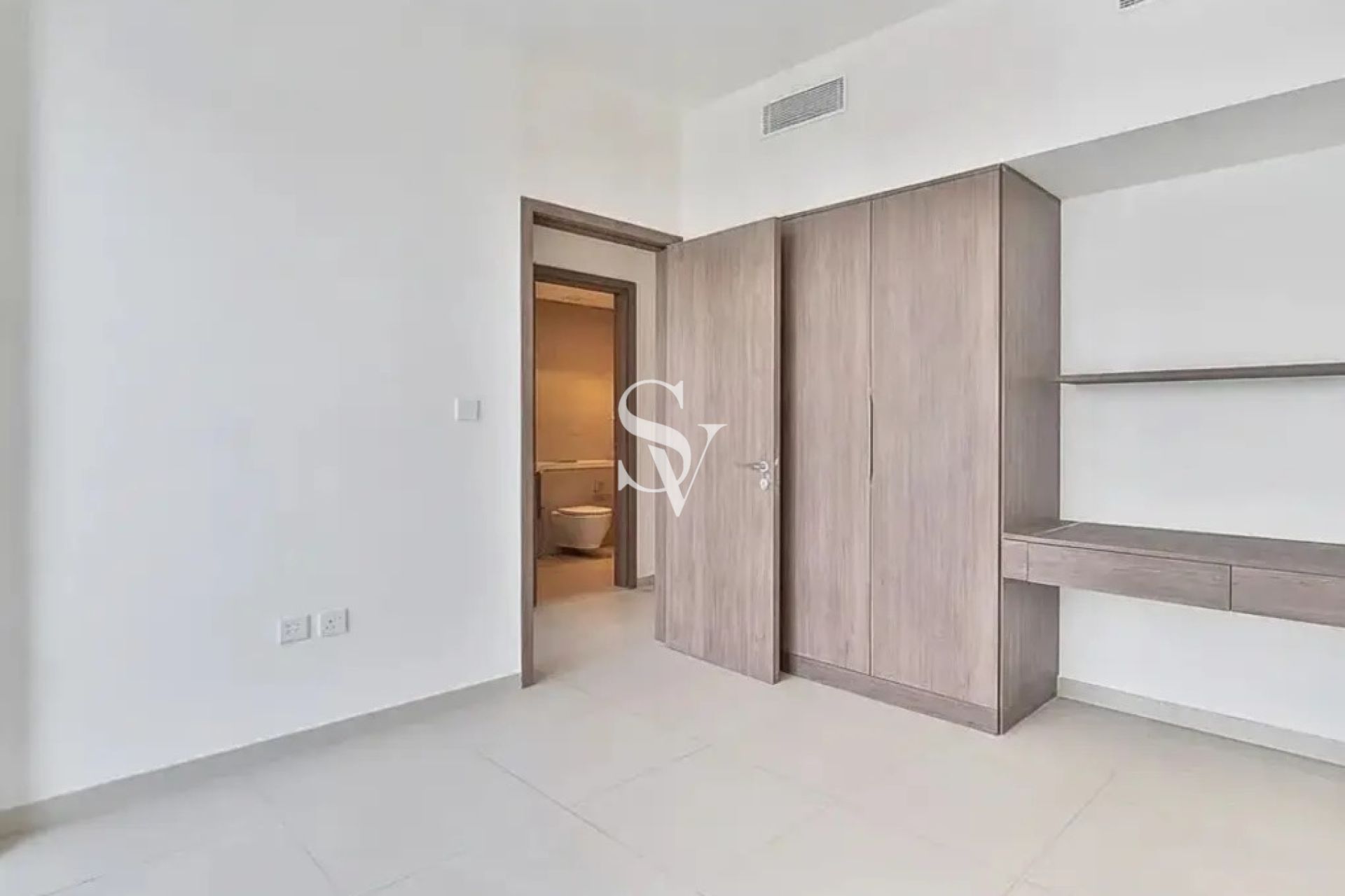 SINGLE ROW | VACANT SOON | CLOSE TO POOL