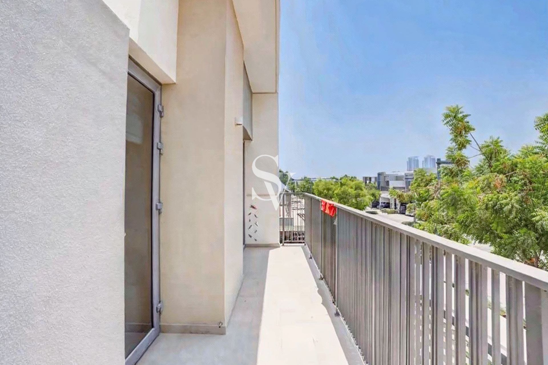 VACANT SOON | SINGLE ROW | CLOSE TO AMENITIES
