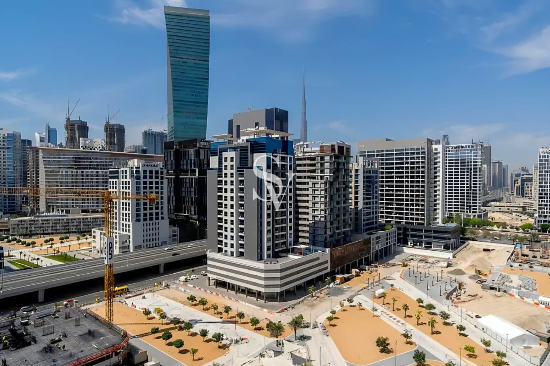 Spacious 1BR | Burj View | Vacant | Furnished