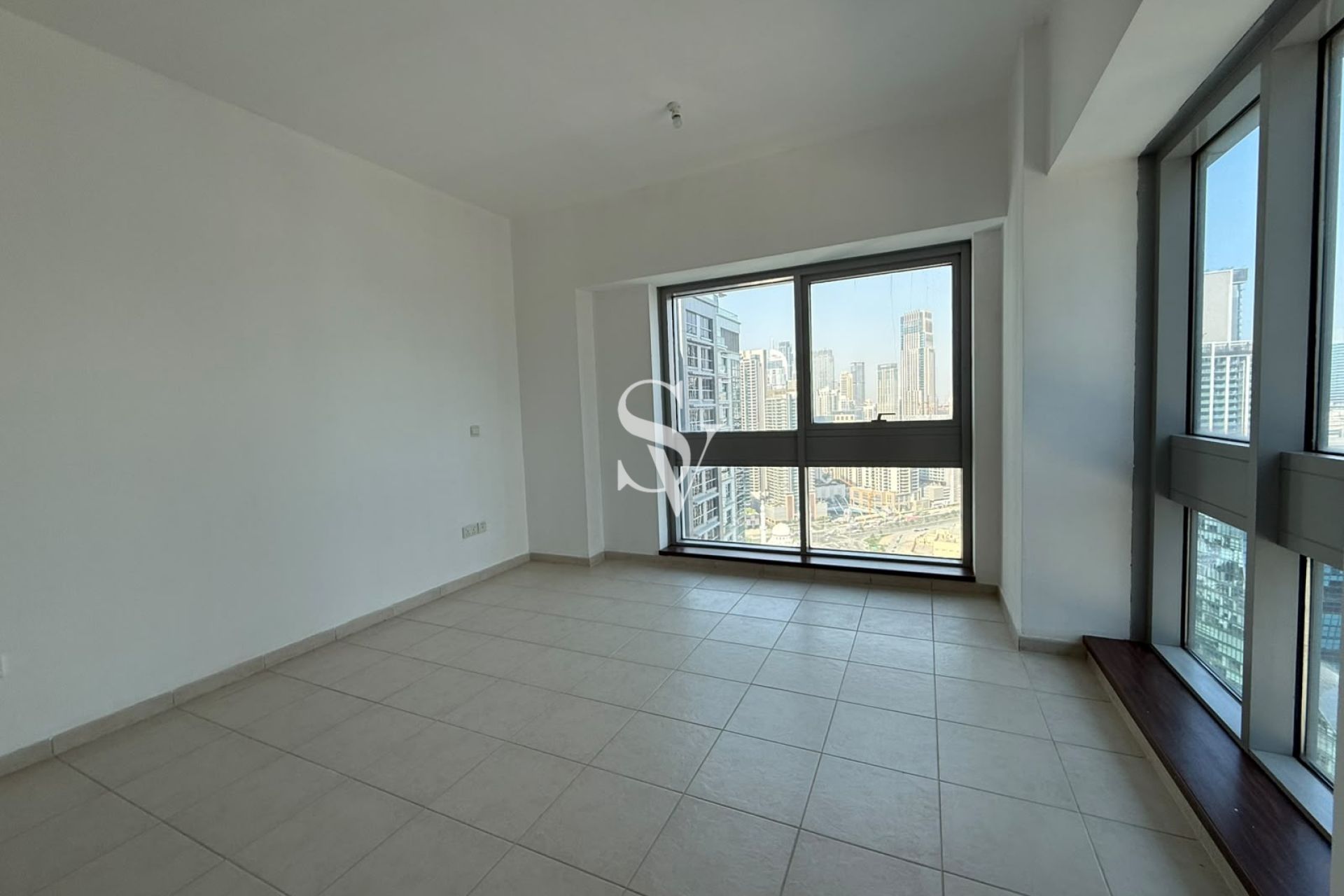 VASTU COMPLIANT | MAIDS ROOM | OPUS VIEW