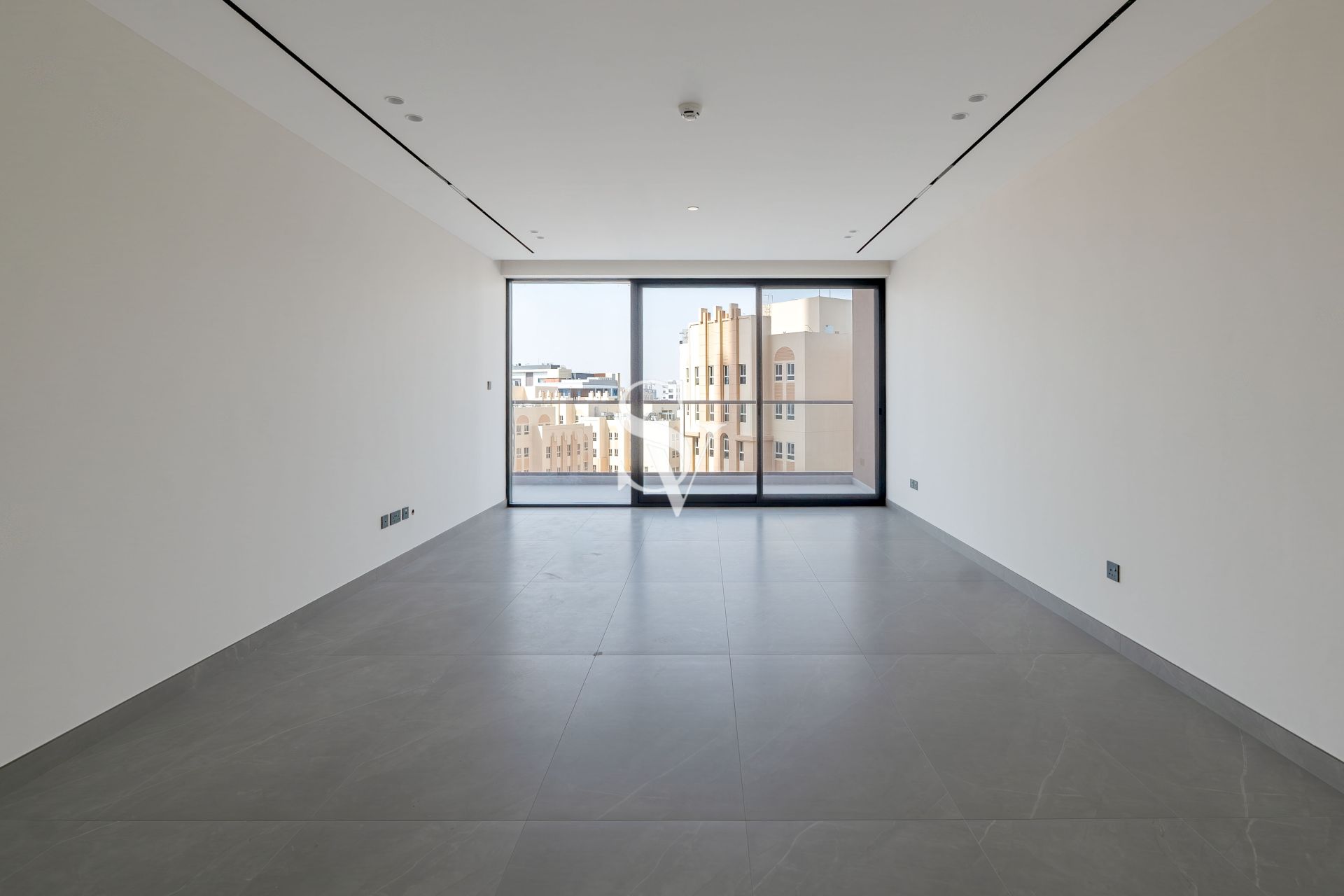 Resale | High Floor | Closed Kitchen | White Goods