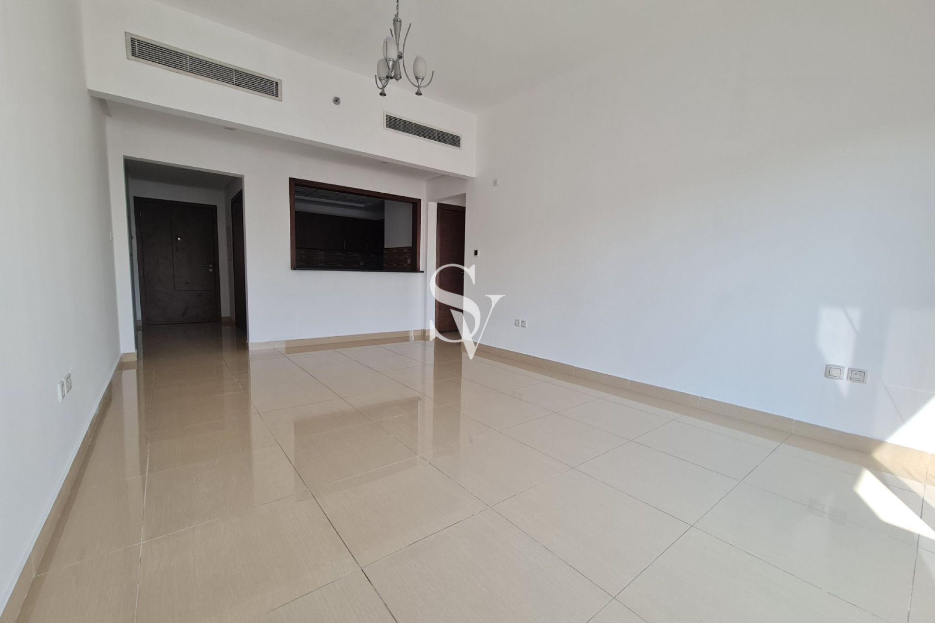 Chiller Free | Low Floor | Unfurnished | Near Exit