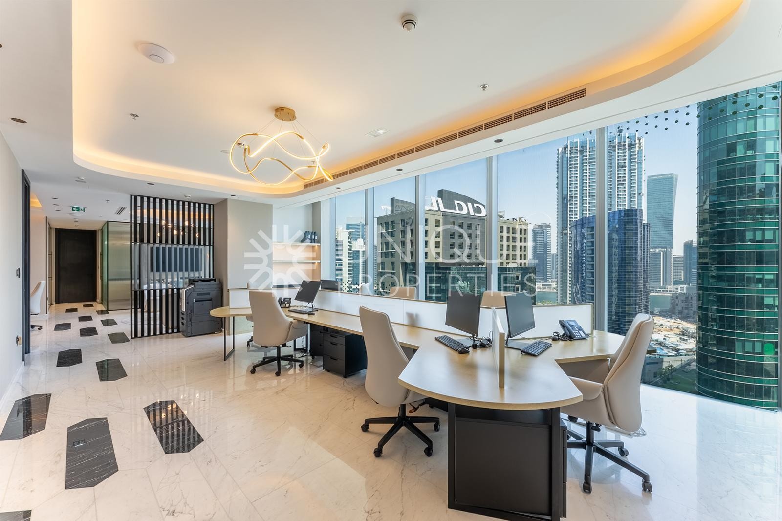 High-End furnished | Triple views | Designed unit-copy