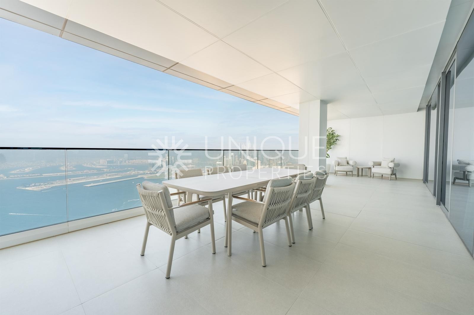 Palm View | Fully Upgraded | 70+ Floor