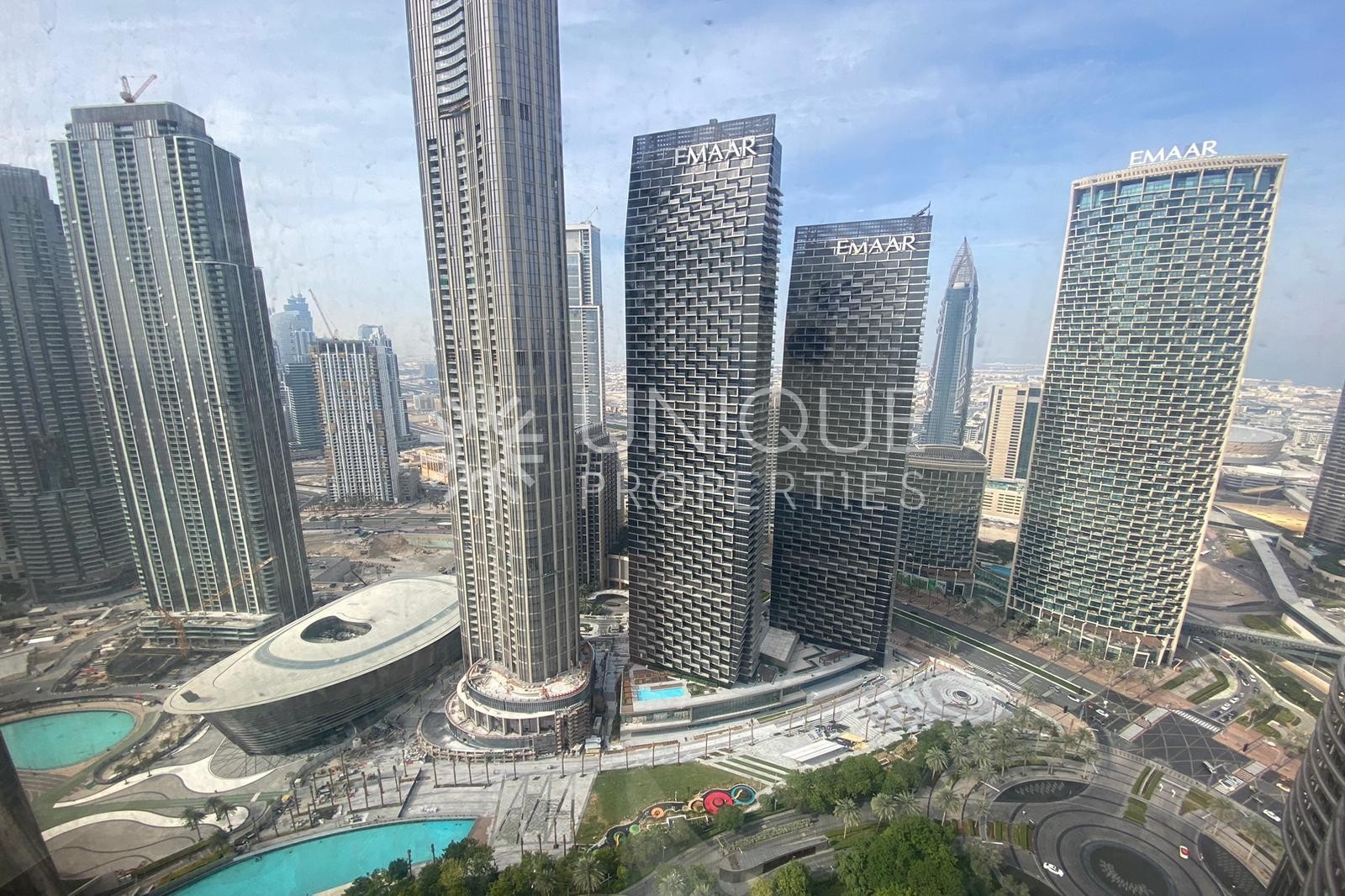 Largest 1BR | High Floor | Lake View-copy