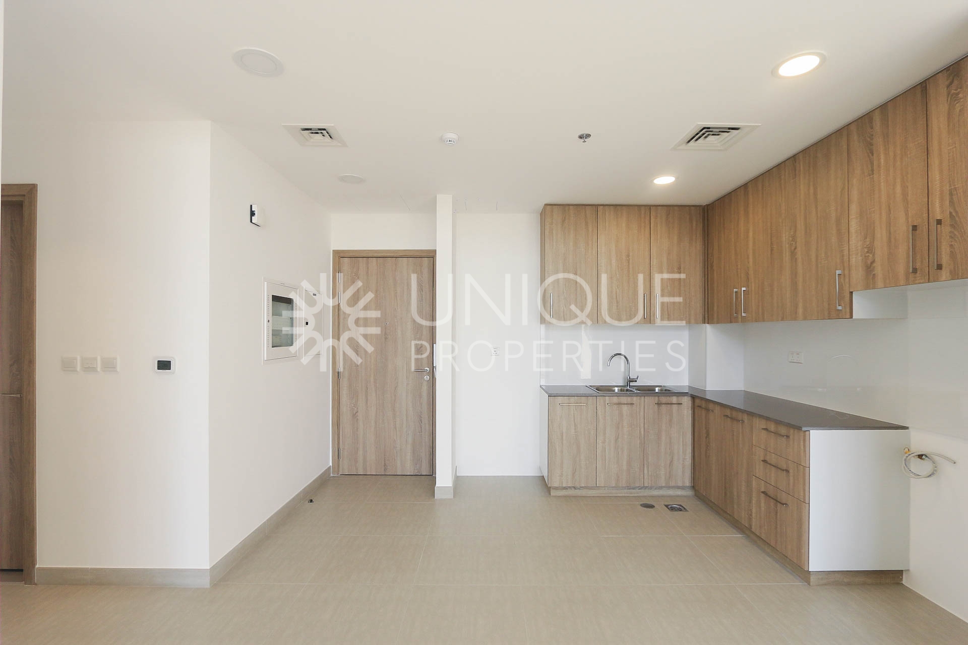 Spacious | Big Balcony | Community View