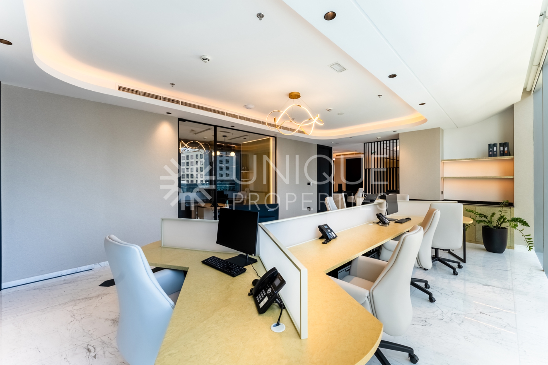 High-End furnished | Triple views | Designed unit