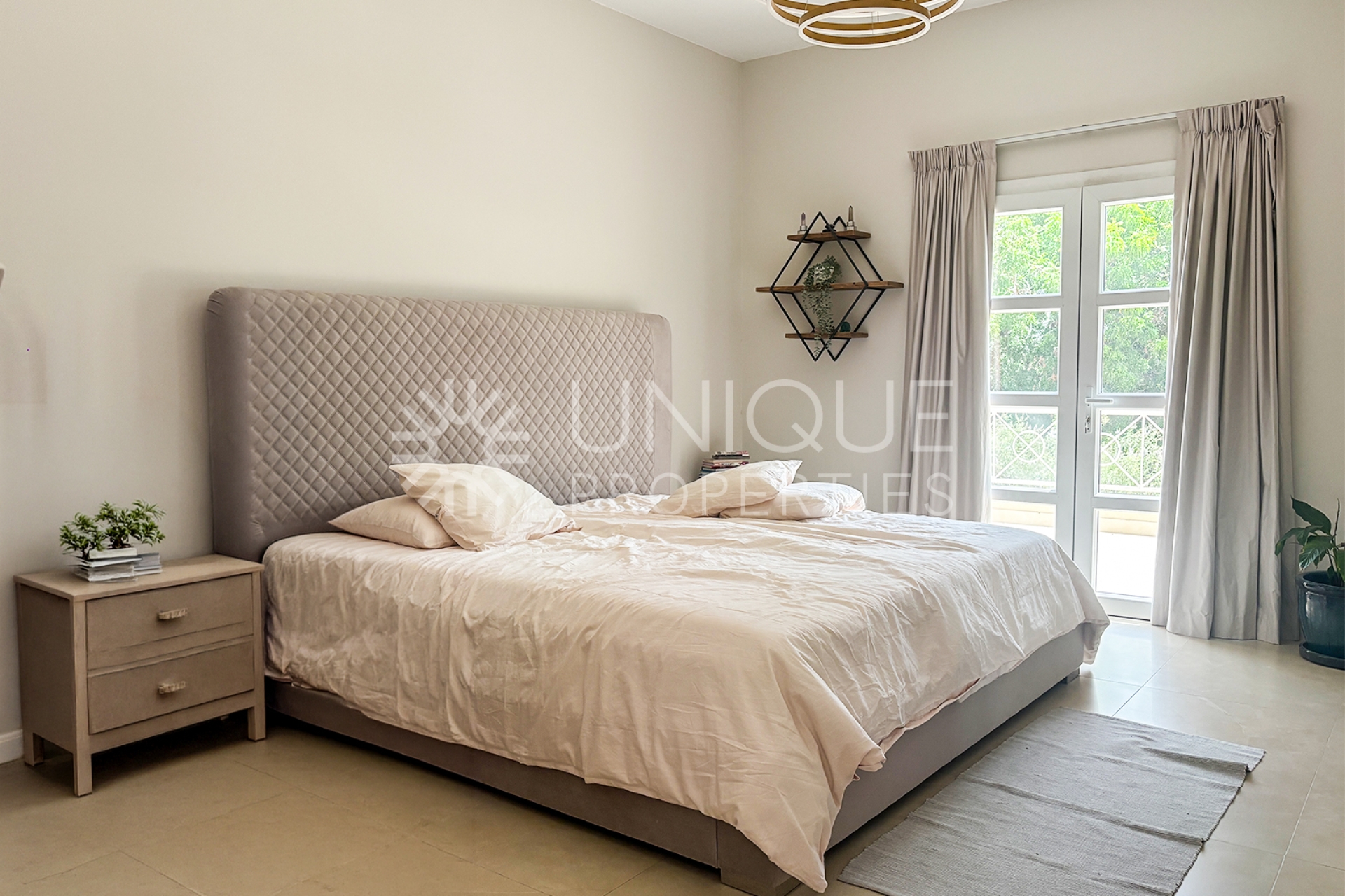 FULLY RENOVATED | VACANT SOON | SPACIOUS |