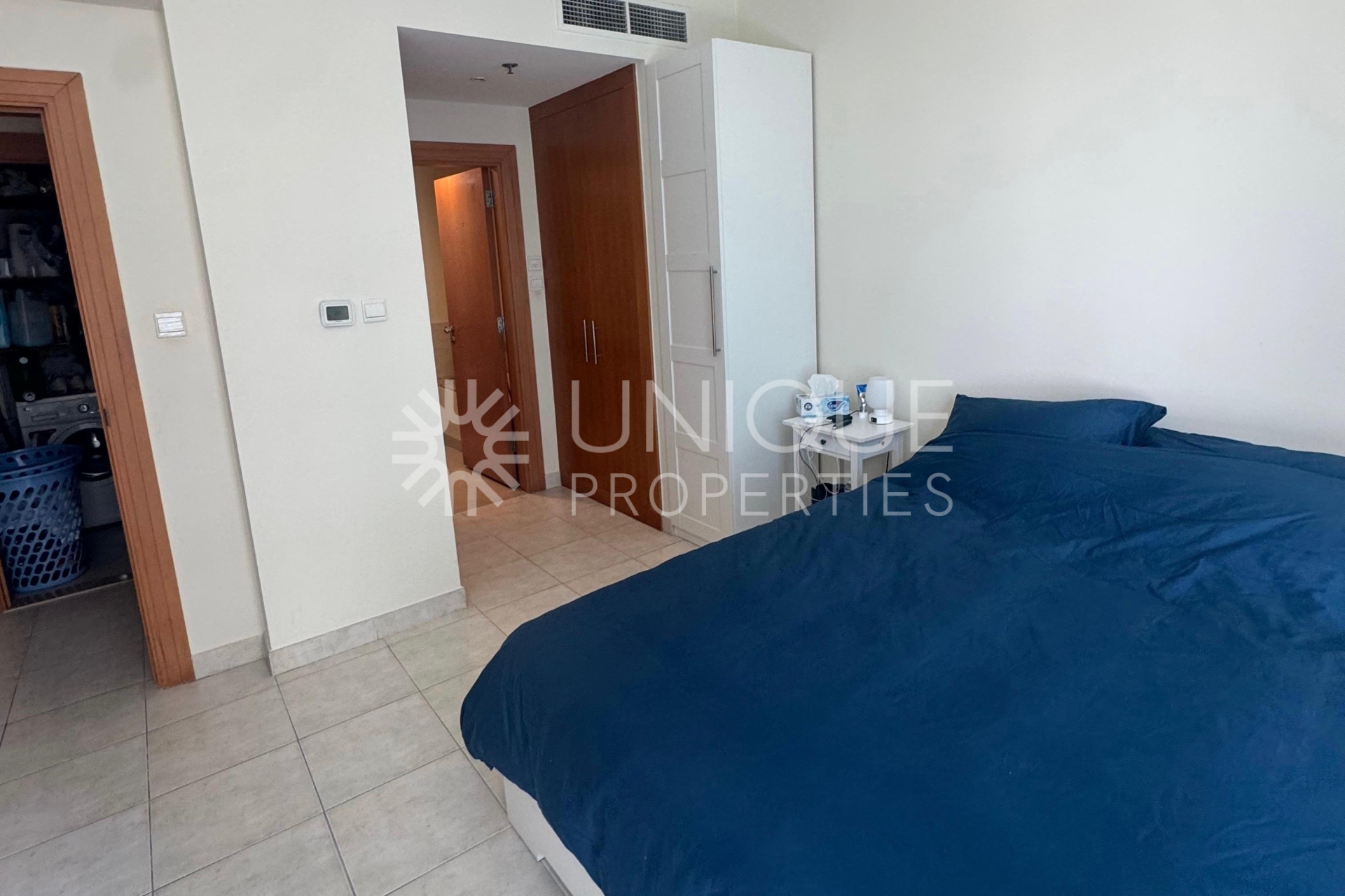 Well-Maintained 2BR | Prime Emaar Community