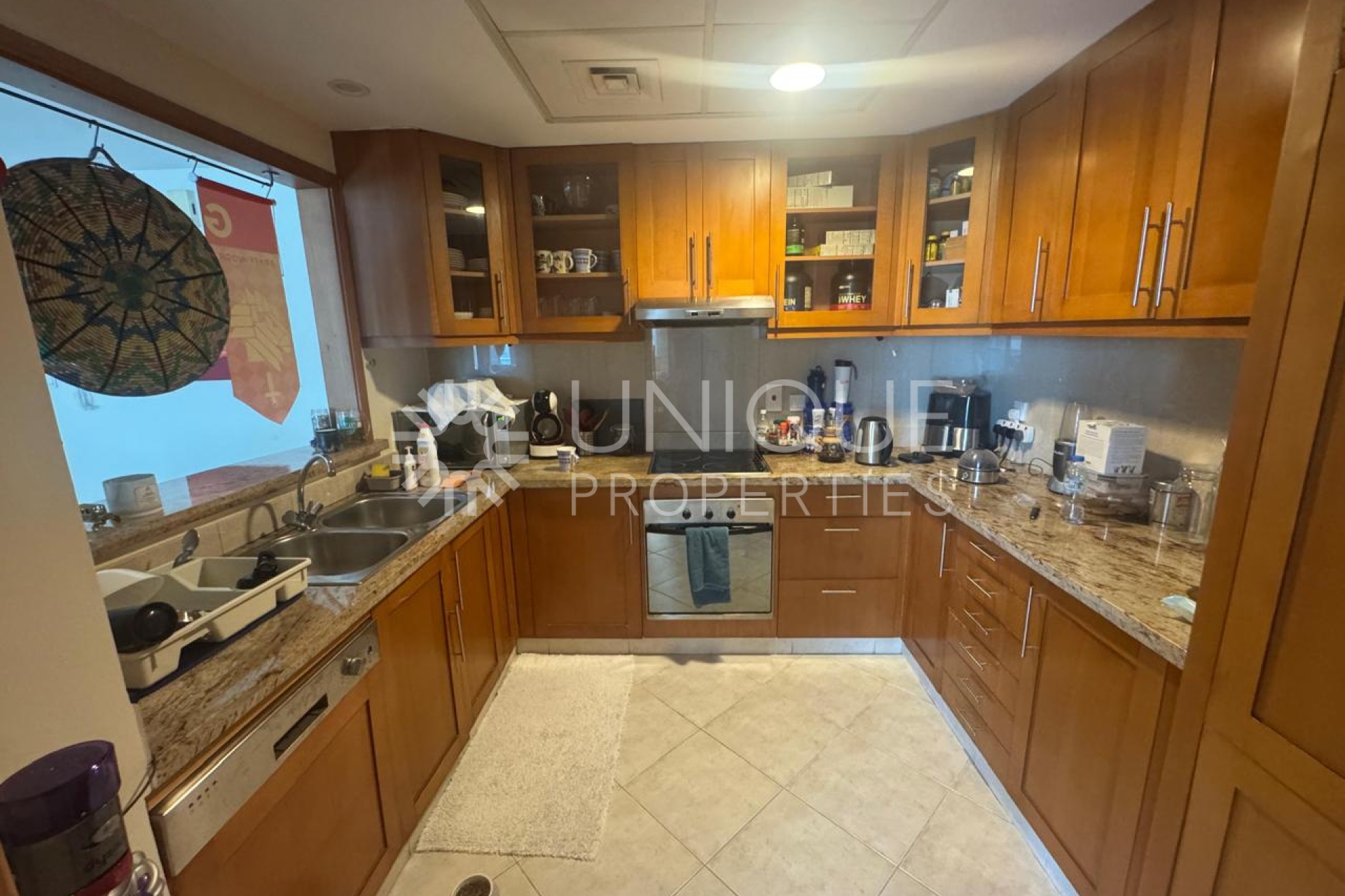 Well-Maintained 2BR | Prime Emaar Community