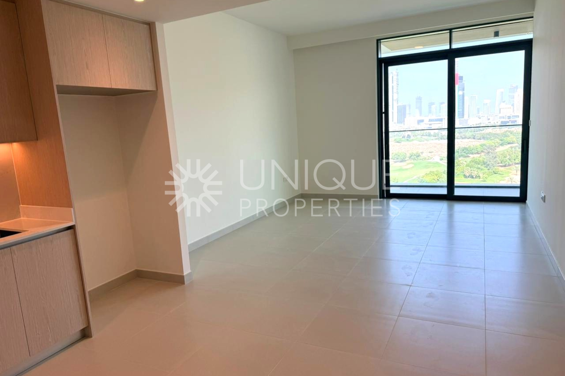 Luxury 2 BR | Golf Heights | Modern Living